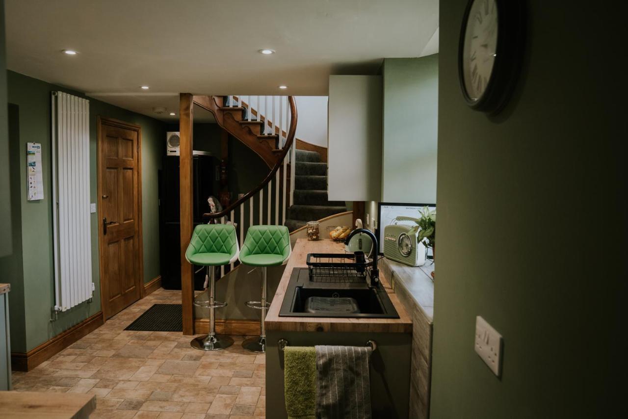 White Side Cottage Холтуисъл Екстериор снимка